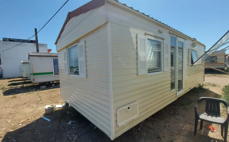 WILLERBY COTTAGE (Nº19) 8×3